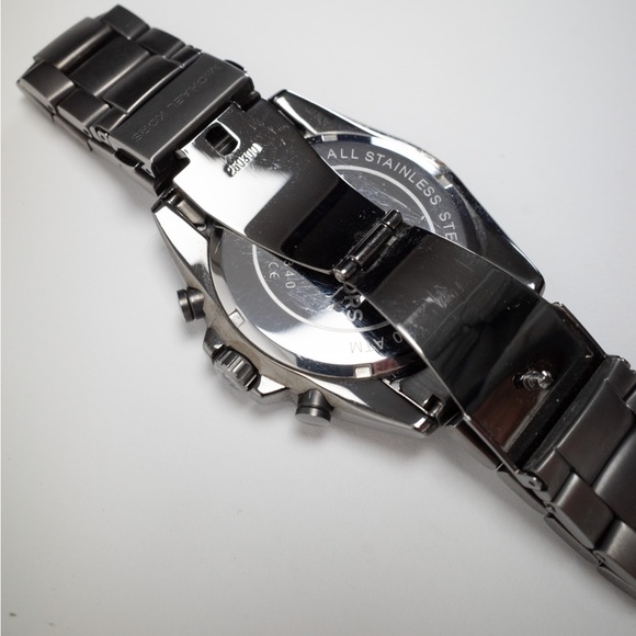 Michael Kors MK8340 Lansing Grey Dial Ion Plated Chronograph Men's - Picture 10 of 15